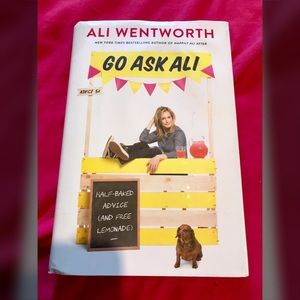 Go Ask Ali, Ali Wentworth Book, Hardcover.